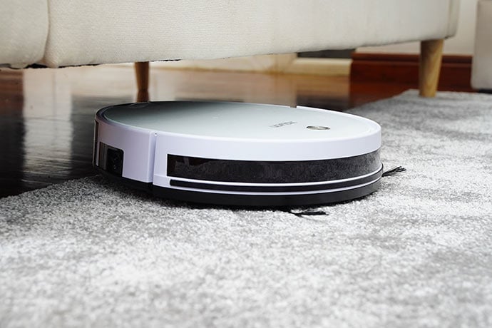 floor cleaning robot